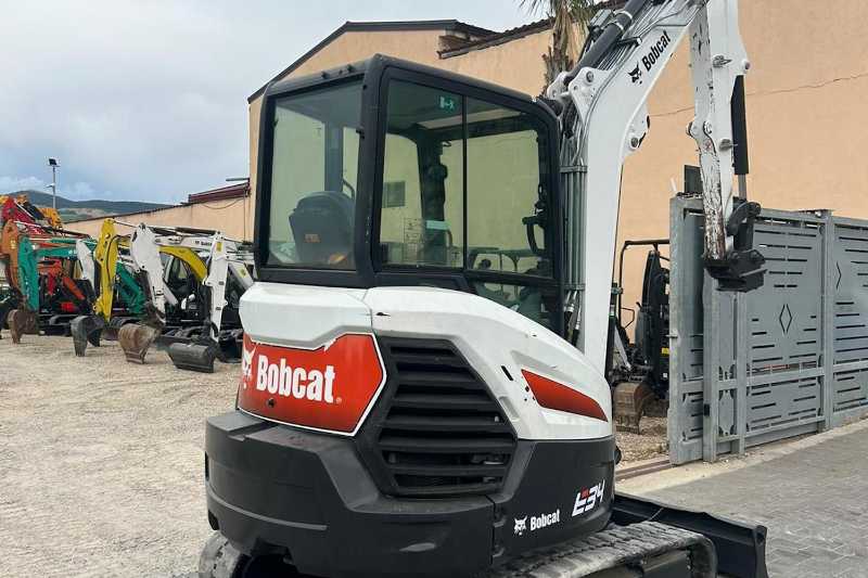 OmecoHub - Immagine BOBCAT E34